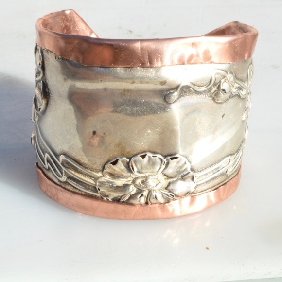 Antique Nouveau Floral Sterling Silver Bracelet - Picture 3 of 7